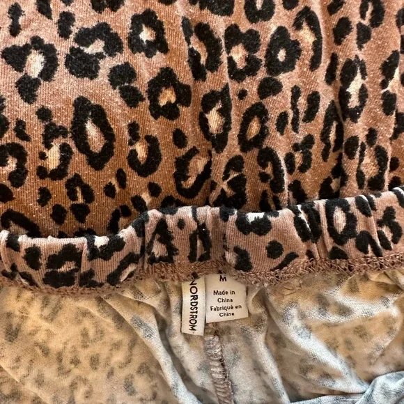Nordstrom Animal Print Lounge Set - Picture 3 of 3